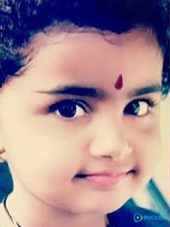 1-anupama-parameswaran-adorable-childhood-pic