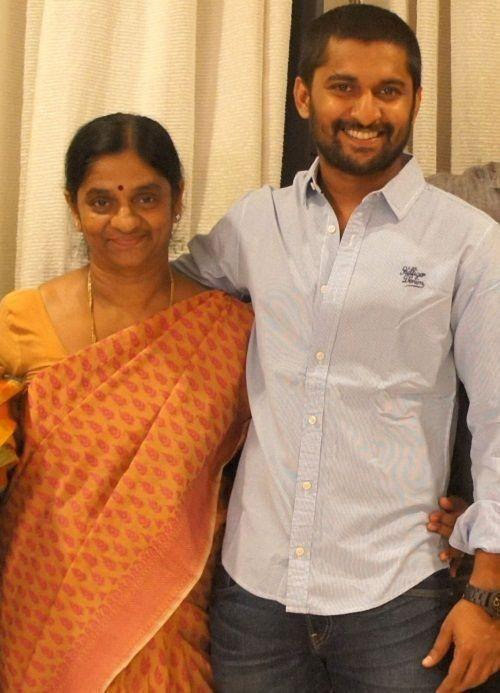 10-nani-with-his-mother