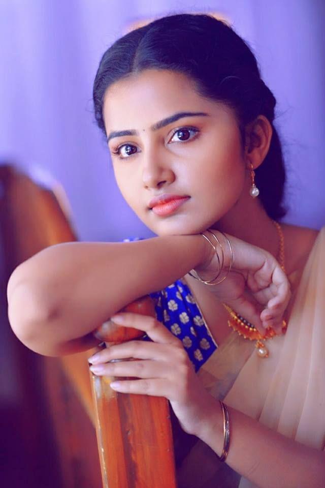 21-anupama-parameswaran-rare-teenage-pic