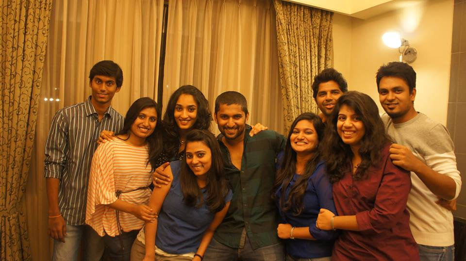 28-nani-and-anjana-with-close-friends