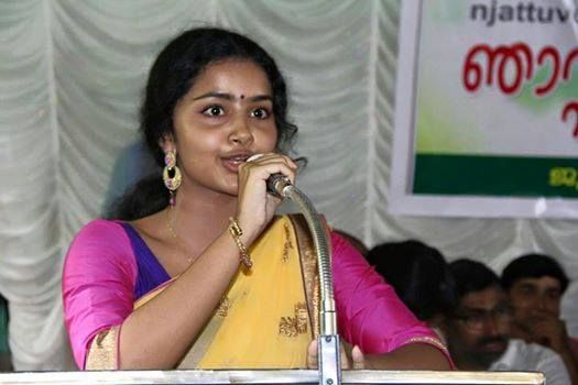 4-anupama-parameswaran-during-college-days