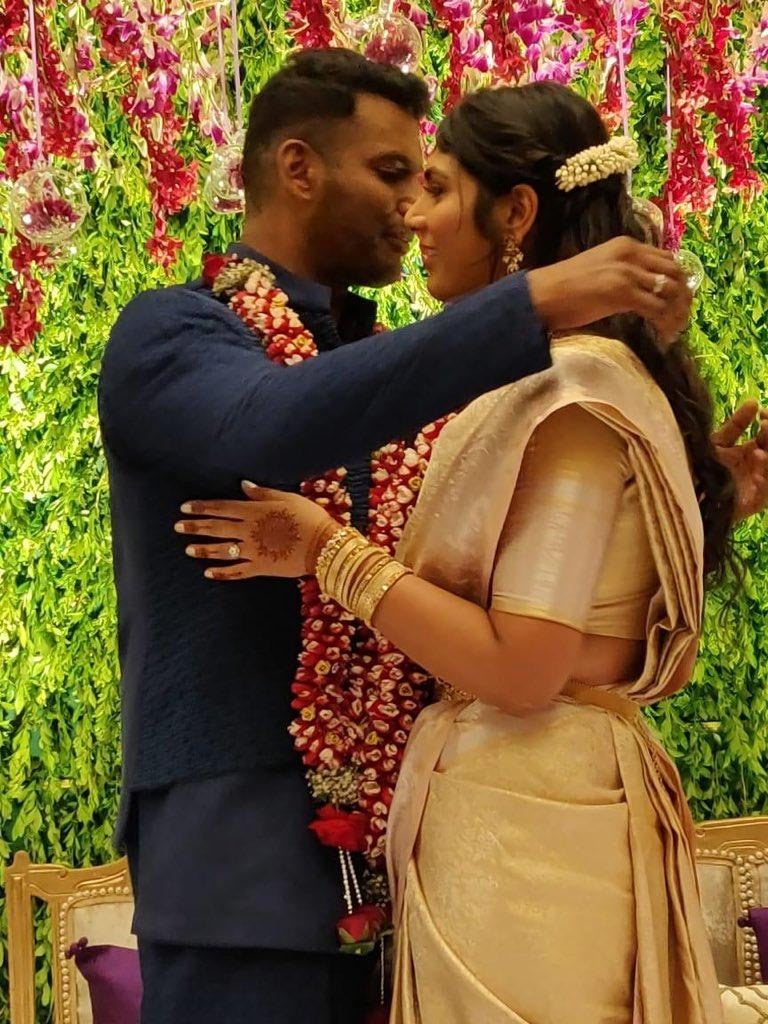 hero-vishal-got-engaged2