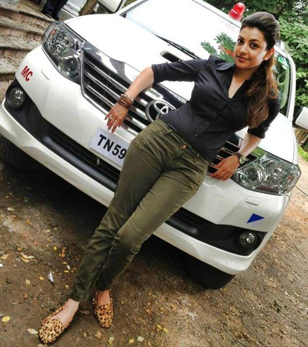 22-kajal-rare-pic-from-movie-sets