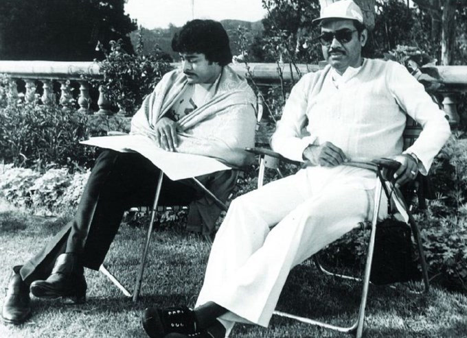 13-chiranjeevi-rare-pic-with-movie-mughal-ramanaidu-during-shoot