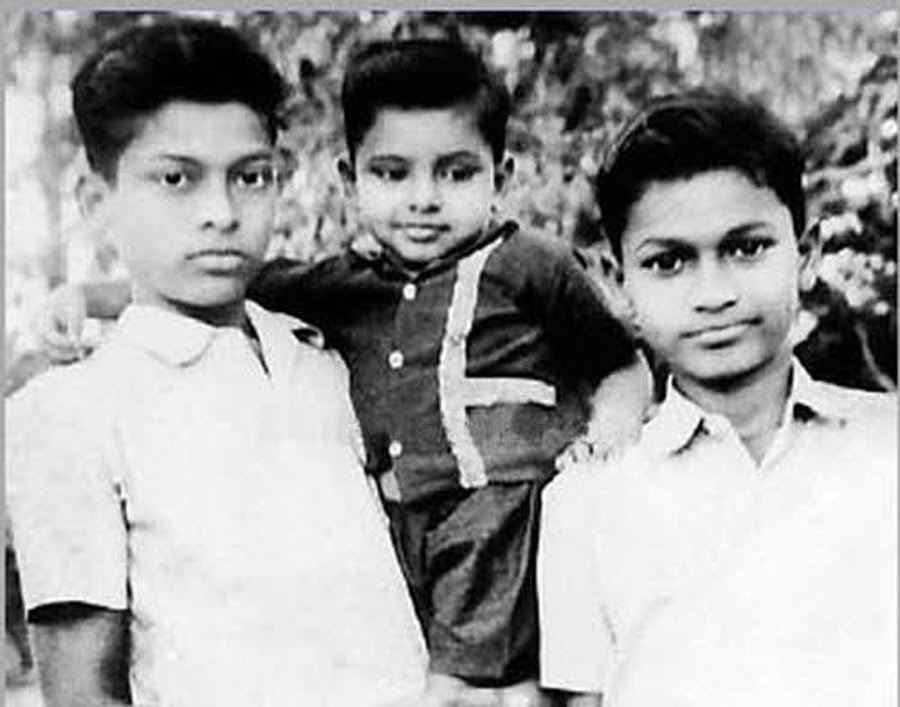 3-megastar-rare-chilldhood-pic-with-his-brothers-nagababu-and-pawan-kalyan