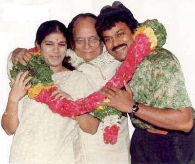 34-chiranjeevi-and-surekha-with-allu-rama-lingaiah