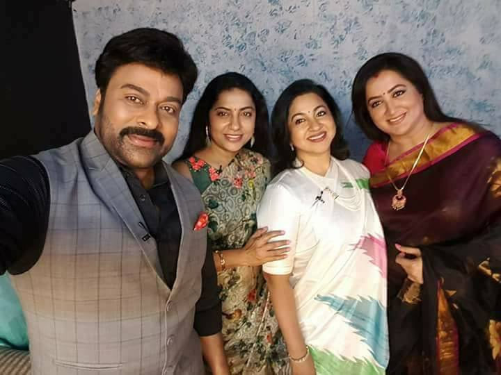 39-mega-selfie-with-mega-heroines-suhasini-radhika-and-sumalatha