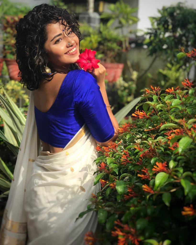 anupama-parameswaran-latest-still7