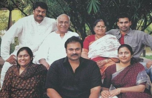 pawan-kalyan-rare-unseen-pics-42