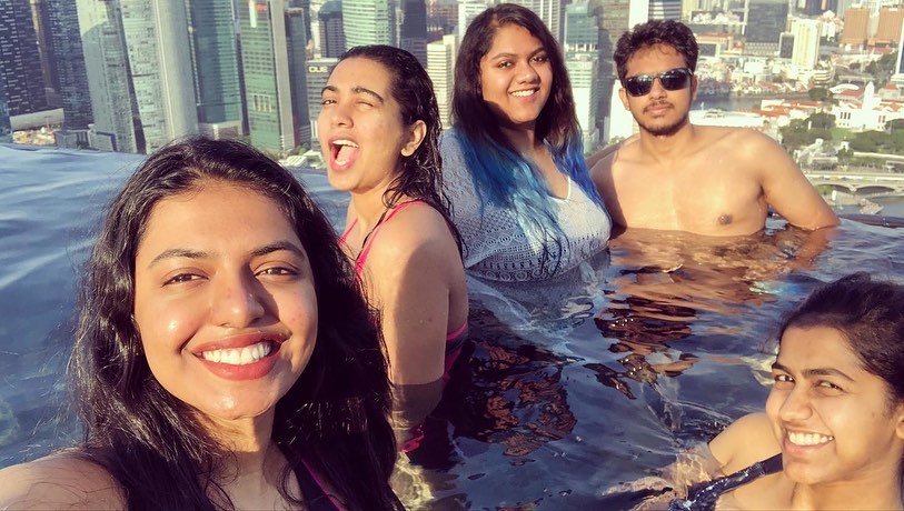 Shivani Rajashekar and Shivathmika Rajashekar enjoying their vacation1