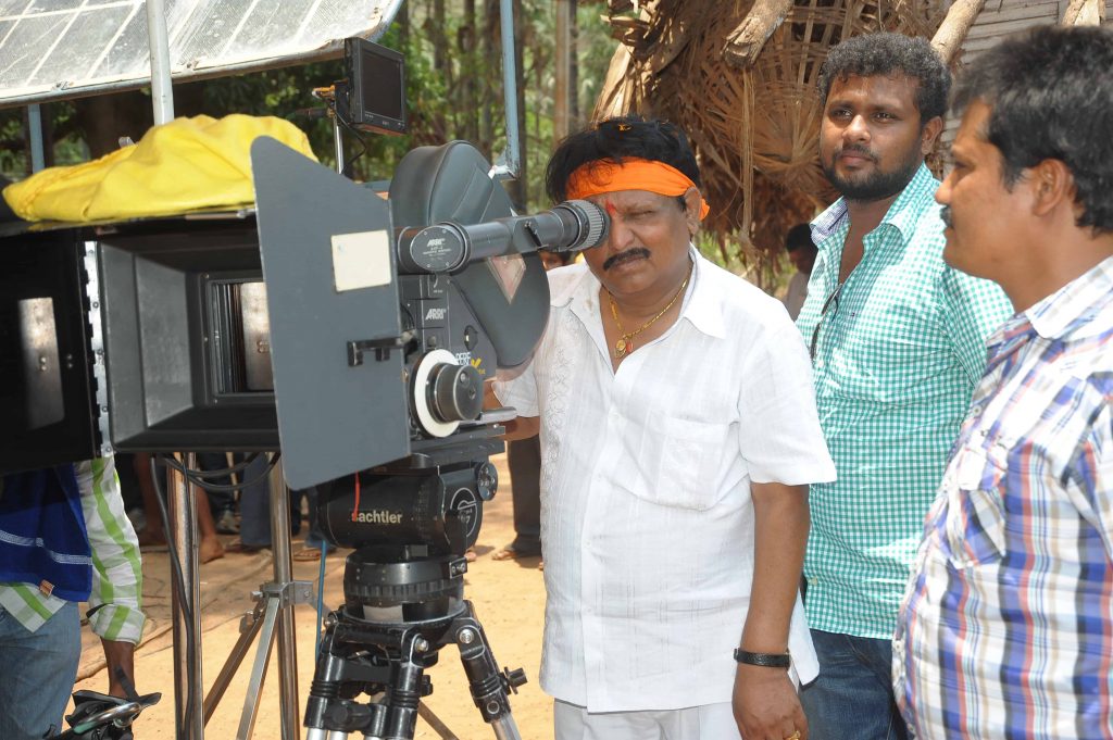 Kodi Ramakrishna Unseen Pics (13)