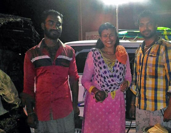 Senior Actress Kavitha Lakshmi becomes a street vendor5