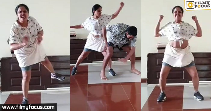 Actress Pragathi Shocks Everyone with her mass dance1