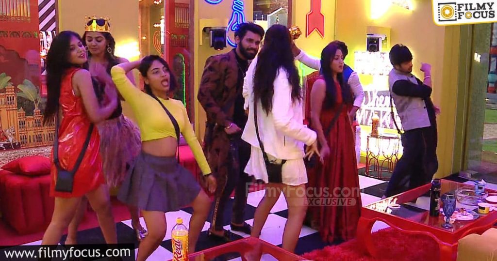 Ladies party in Bigg Boss 4 Telugu house1