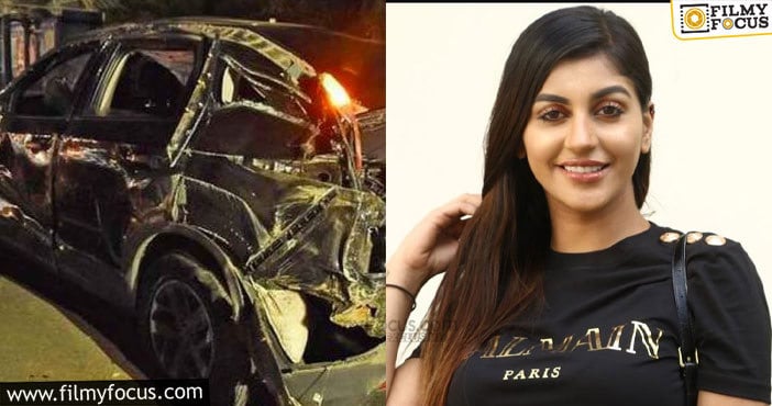 Actress Yashika Aannand met an accident1