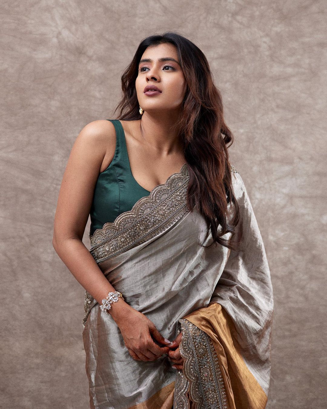 hebahpatel. (4)