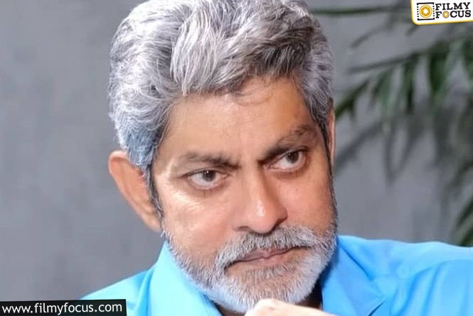 Jagapathi Babu: కుటుంబ కథలు ఎందుకు రావాలో చెప్పిన జగపతిబాబు.. ఏమన్నారంటే?