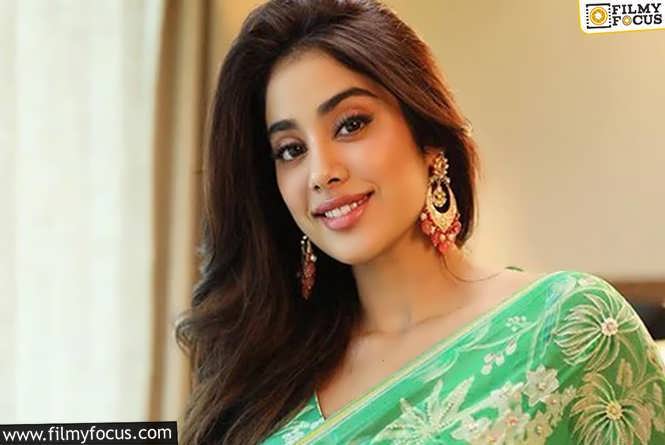 Janhvi Kapoor: ఇన్‌స్టాగ్రామ్‌లో హీట్ పెంచుతున్న జాన్వీ కపూర్….వైరల్ అవుతున్న ఫోటోలు.!