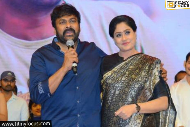 Chiranjeevi: చిరంజీవి సరసన మాజీ స్టార్‌ ‘హీరో’యిన్‌.. నిజమేనా?