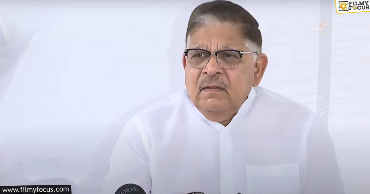 Am not a part of Aa Naluguru clarifies Allu Aravind