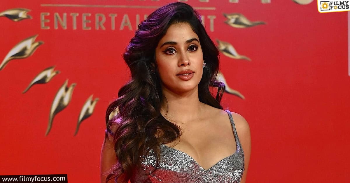 Janhvi Kapoor Sreeleela to do Another Movie in Bollywood (1)