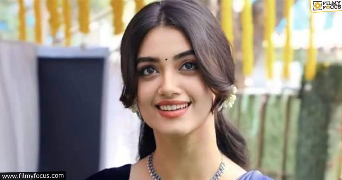 Bhagyashri bhorse in akhil next3