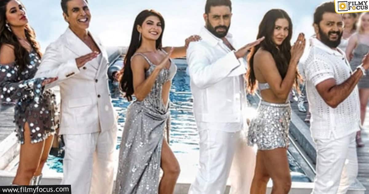 House Full 5 A & B Movie Review and Rating (1)