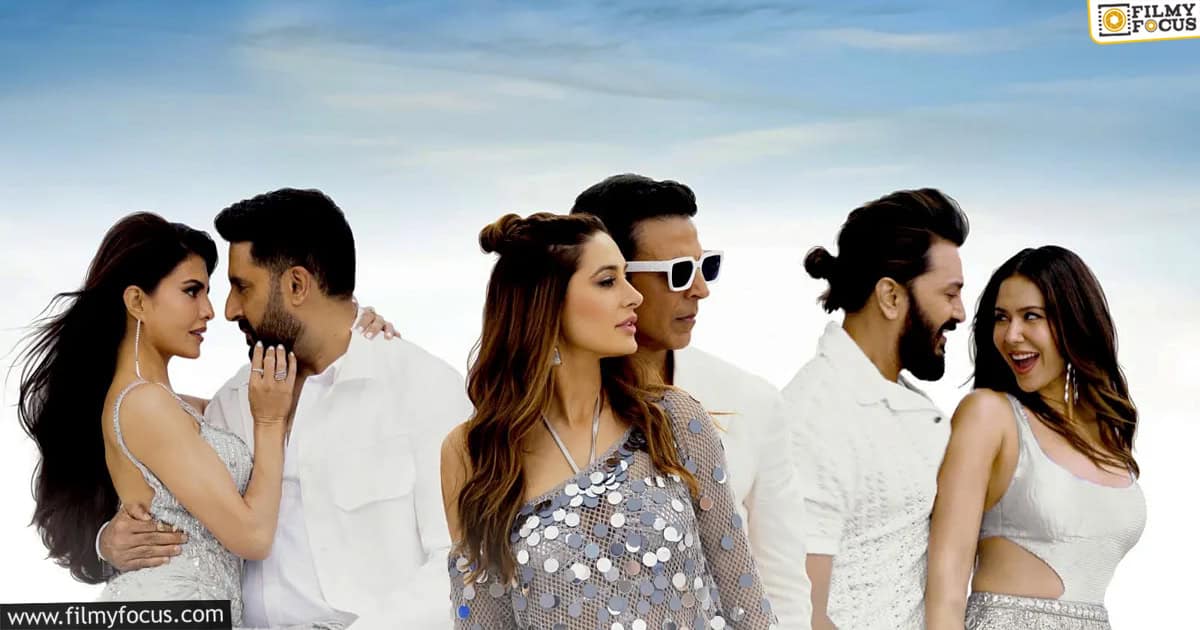 House Full 5 A & B Movie Review and Rating (1)