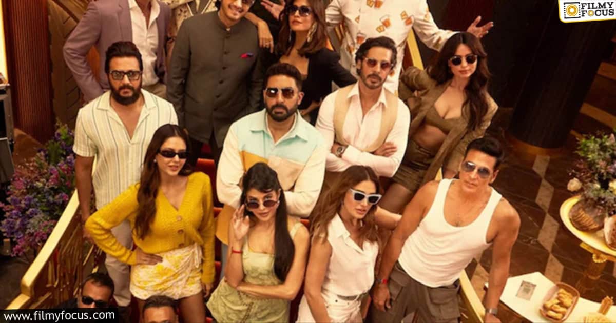 House Full 5 A & B Movie Review and Rating (1)