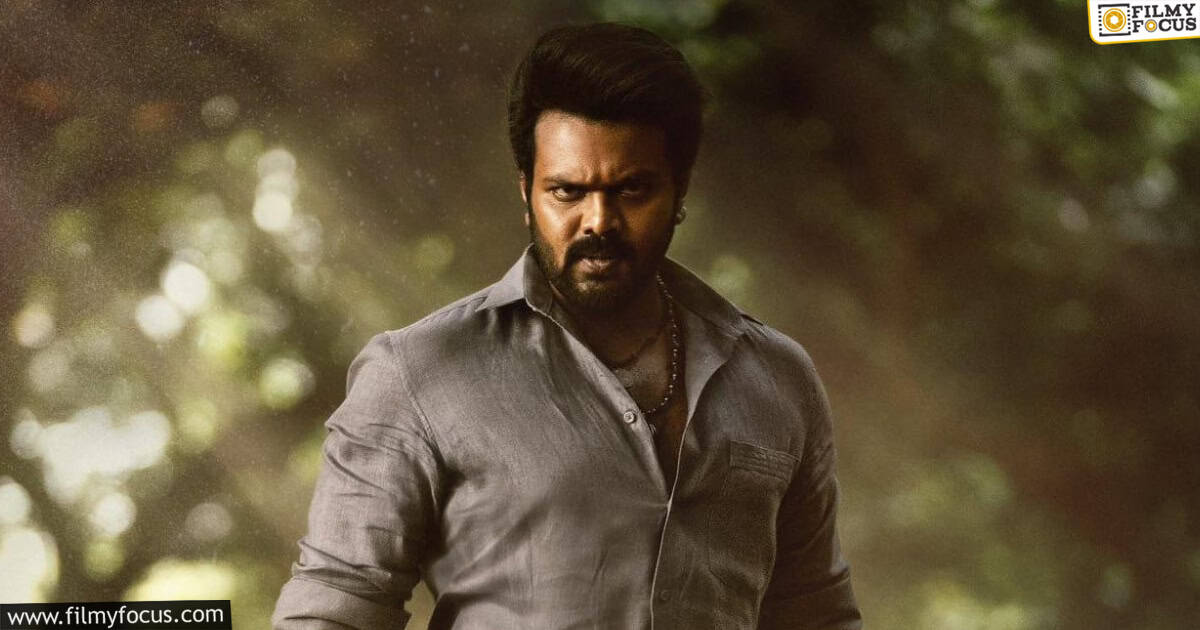 Trolling on Manchu Manoj Voice in Bhairavam Movie