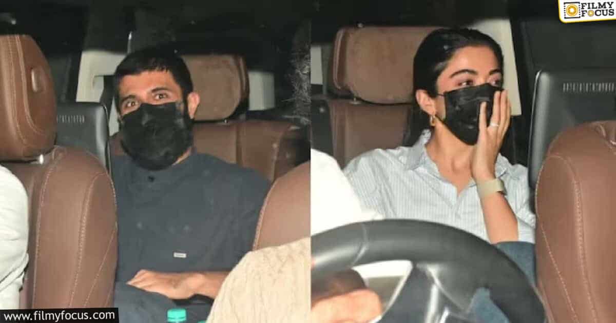 Vijay and Rashmika in the same car.. they seem to have been found again2