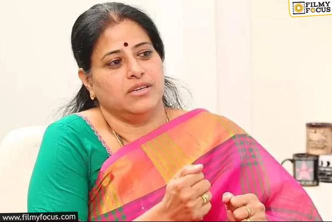 61 ఏళ్ళు వచ్చినా ఆ హ్యాబిట్ పోలేదు : సుధ