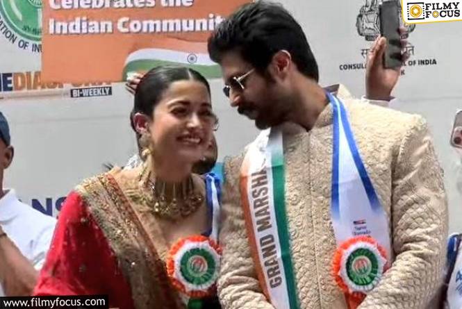 Vijay Devarakonda and Rashmika: అమెరికాలో విజయ్‌ – రష్మిక సందడి.. చేతిలో చేయి వేసి నడుస్తూ..