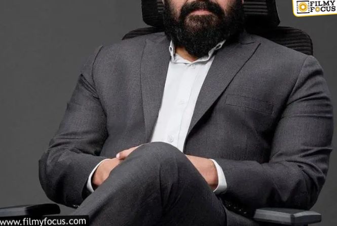 అవార్డిస్తాం అంటే జోక్‌ అనుకున్న స్టార్‌ హీరో.. ఎవరో తెలుసు కదా?