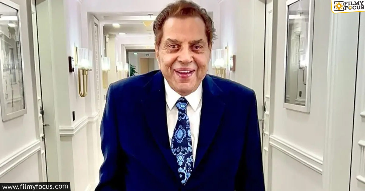 Star actor Dharmendra passed away