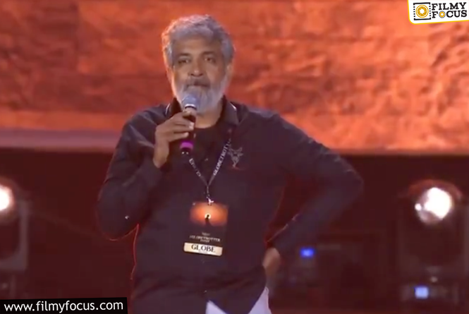 VARANASI ఈవెంట్: దేవుడిని నమ్మనప్పుడు.. హనుమంతుడిని బ్లేమ్ చేయడమేంటి?