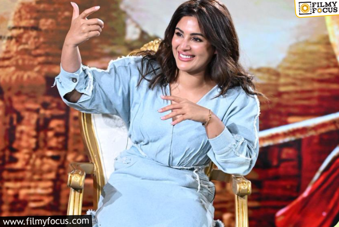 AKHANDA 2: నందమూరి కాంపౌండ్ లో సంయుక్త రేర్ ఫీట్.. ఆ హిట్ పడితే రికార్డే!